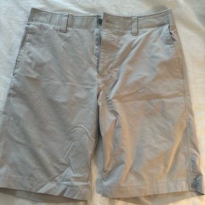 Callaway golf shorts khaki tan men’s 32” waist athletic fit